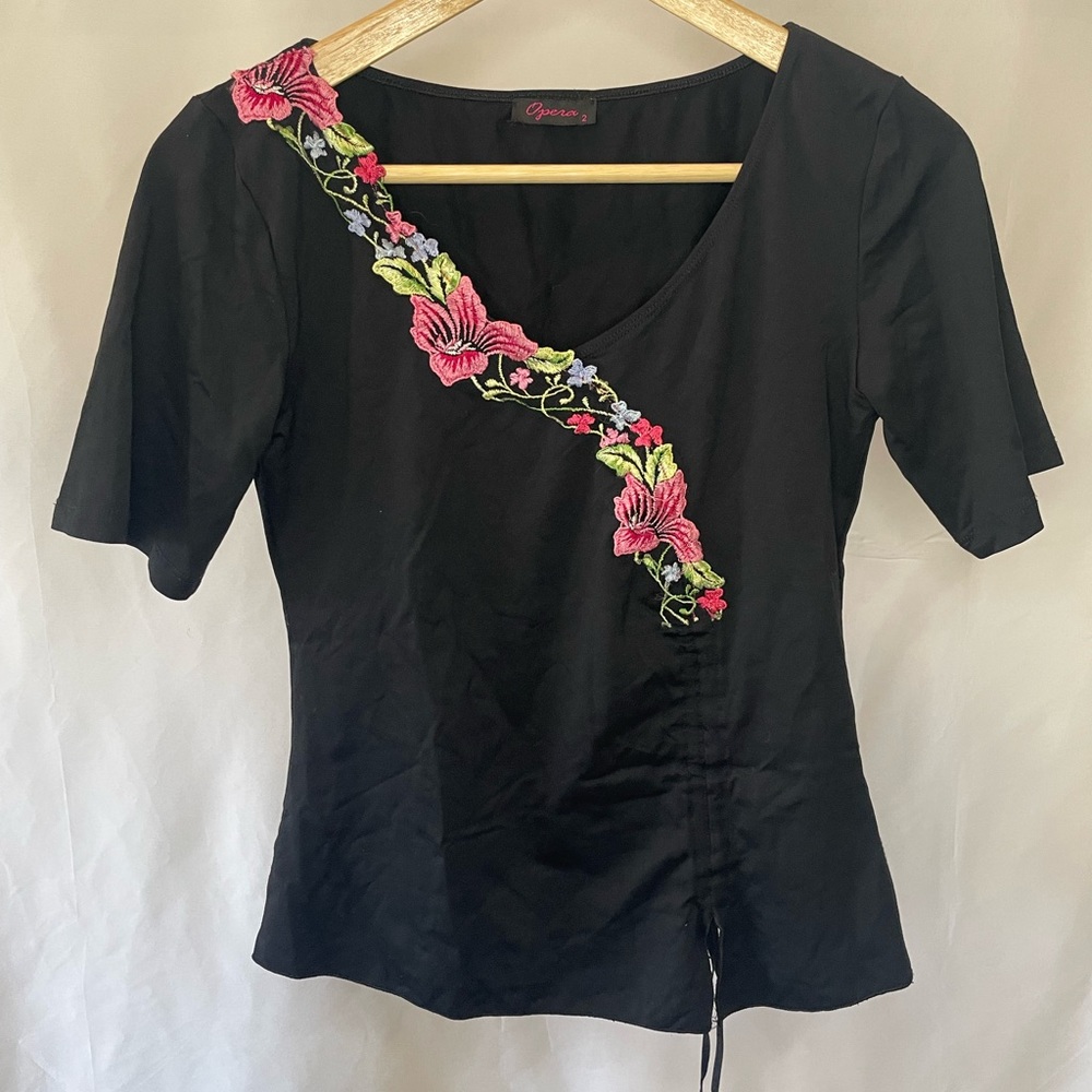 Opera Floral Detailing T-Shirt